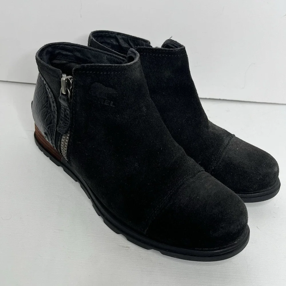 Sorel Womens 5 Major Low Black Full Grain Leather EVA Microfleece Outdoor Boot